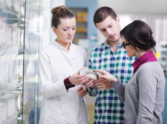 Что хочет посетитель аптеки?