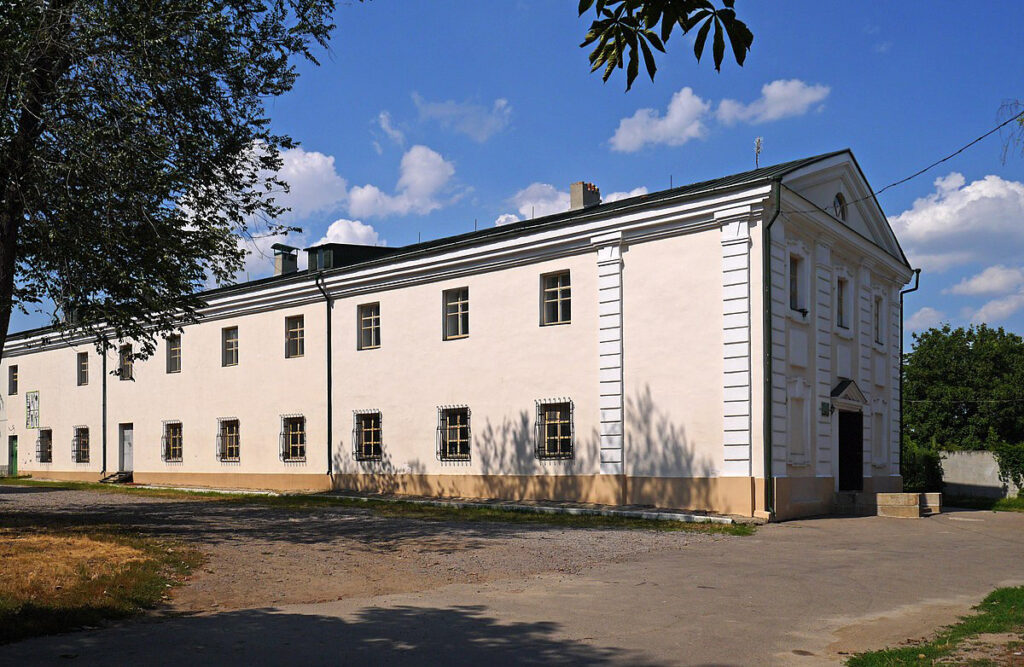 Умань