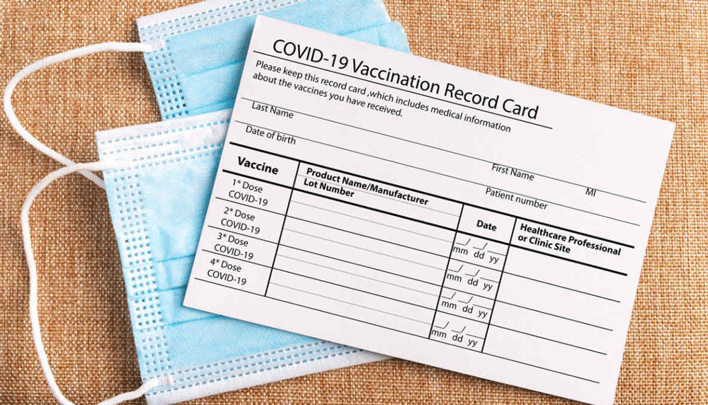 Перевірка наявності COVID-сертифікату є законною – МОЗ